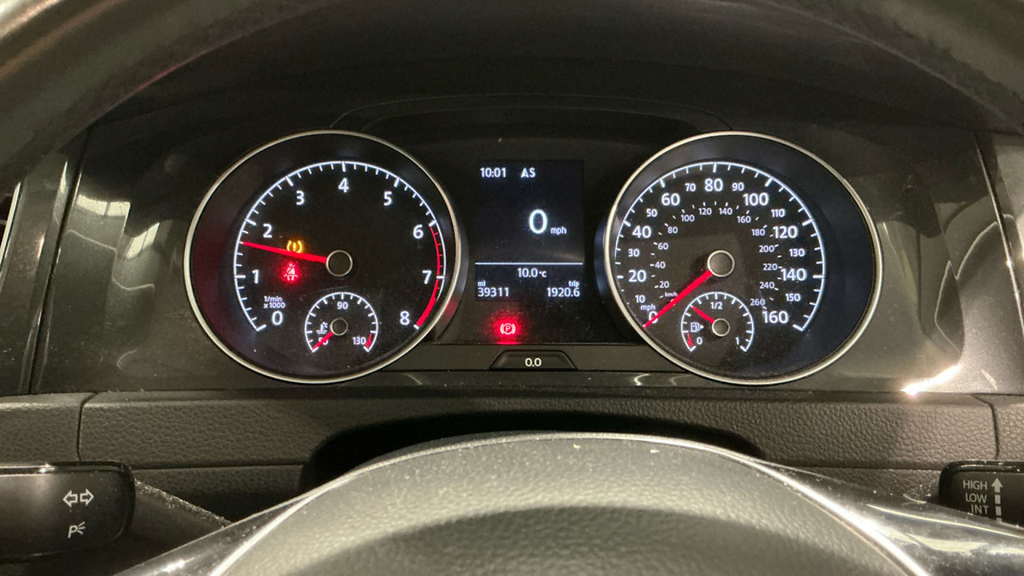 2019 Volkswagen Golf — image 10