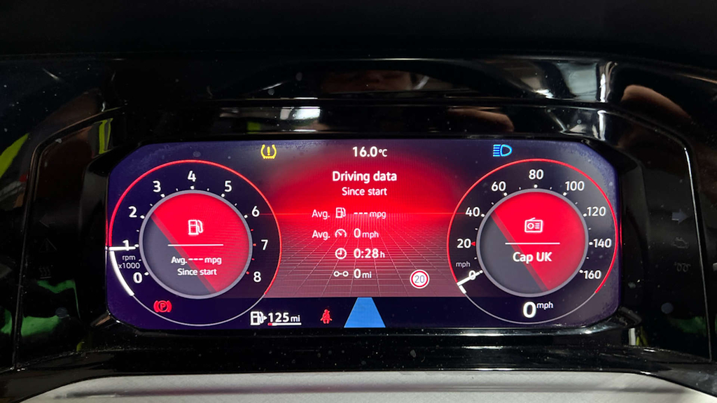 2020 Volkswagen Golf — image 10