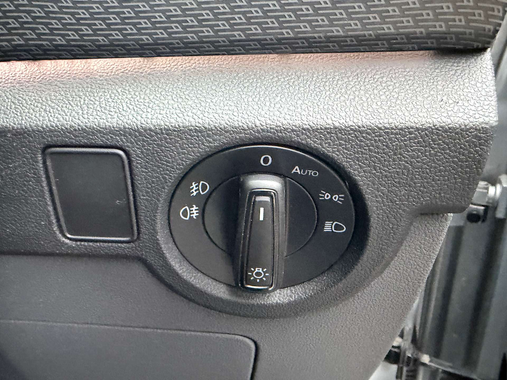 2020 Volkswagen T-Cross — image 25