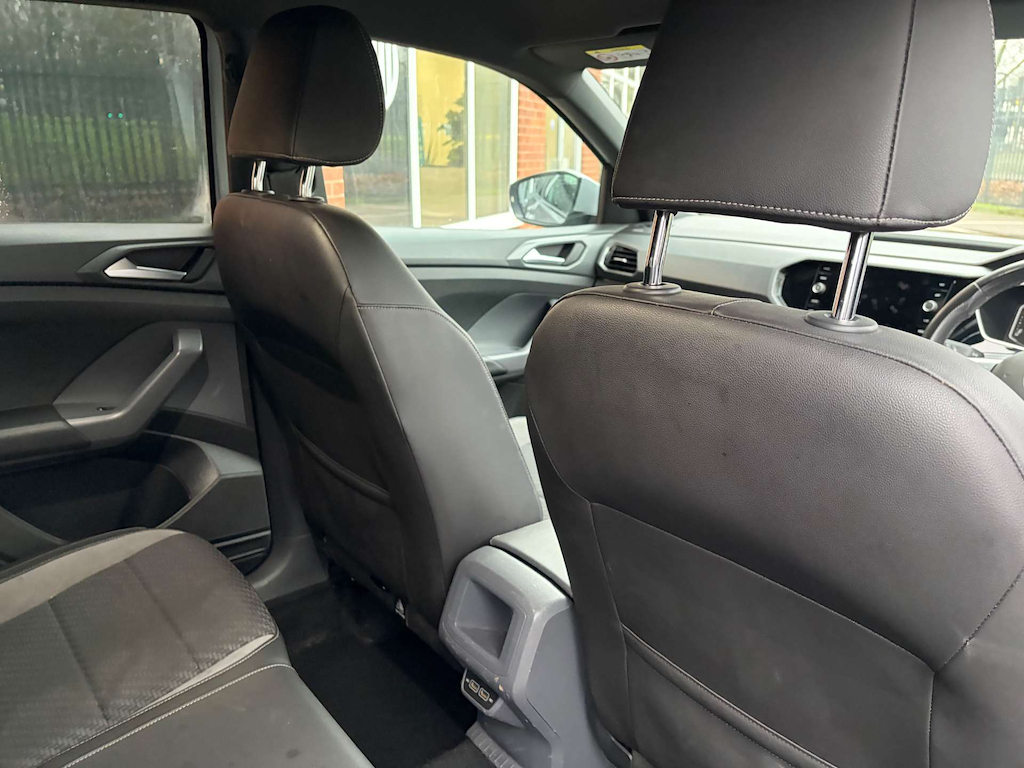 2020 Volkswagen T-Cross — image 13