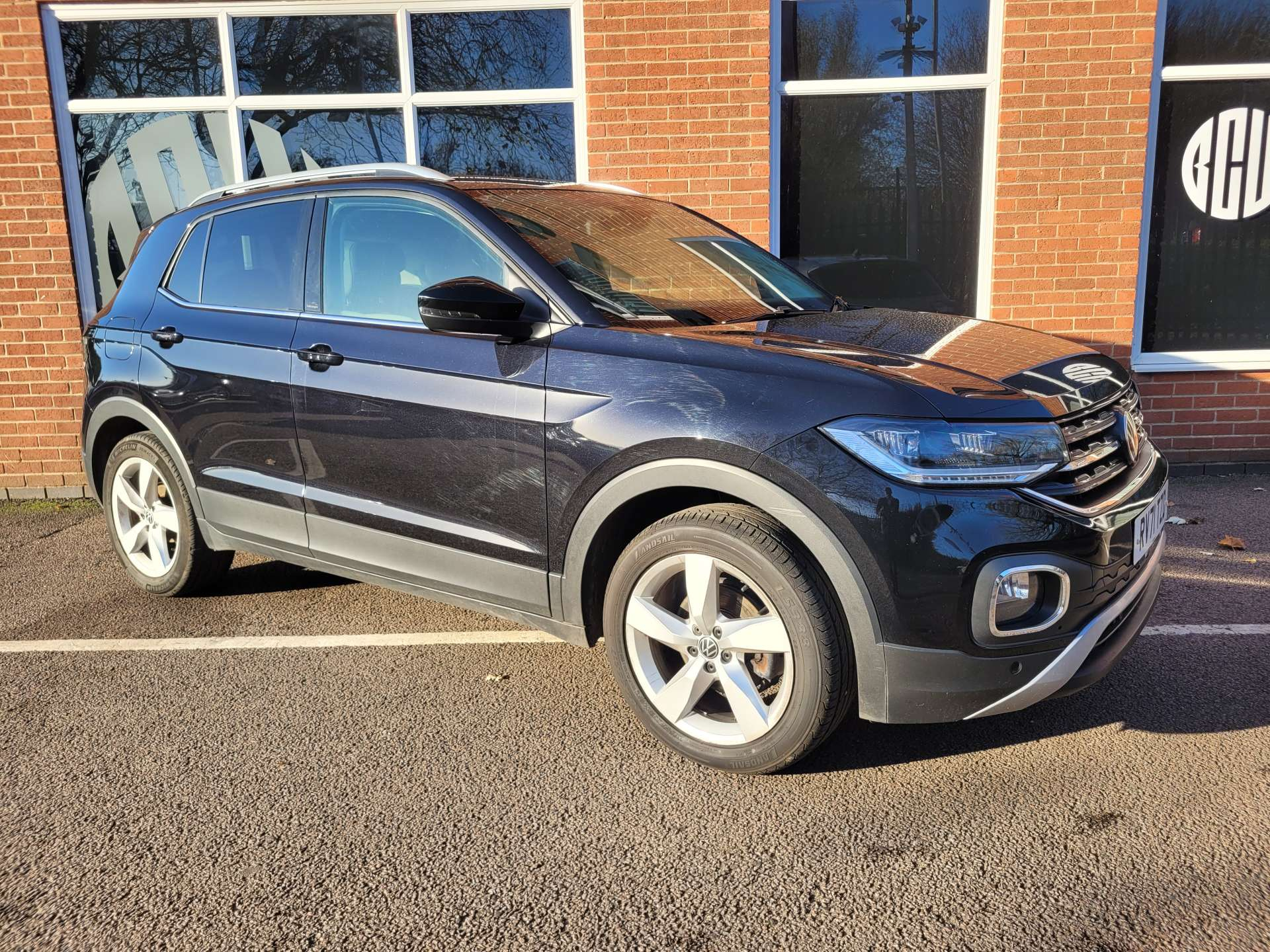 2021 VOLKSWAGEN T-CROSS