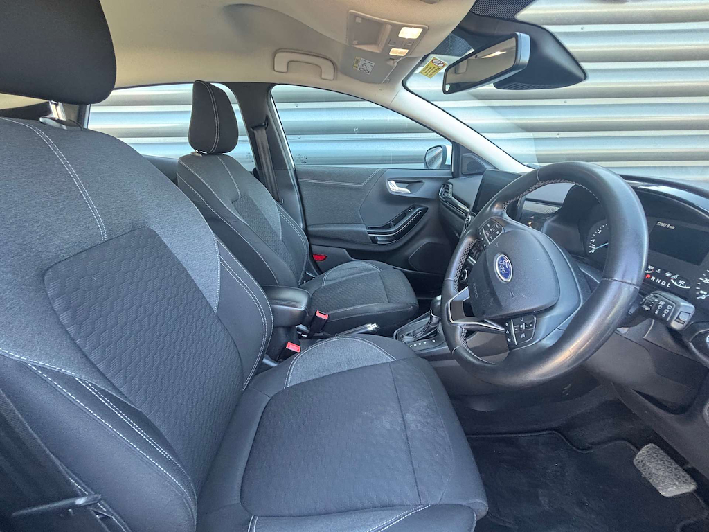 2023 Ford Puma — image 24