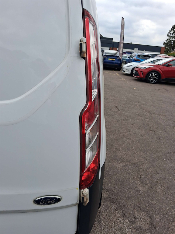 2020 Ford Transit — image 16