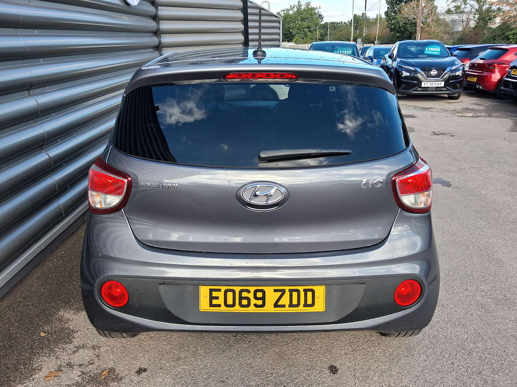 2019 Hyundai i10 — image 9