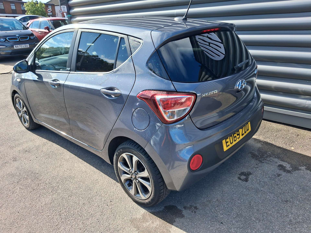 2019 Hyundai i10 — image 7