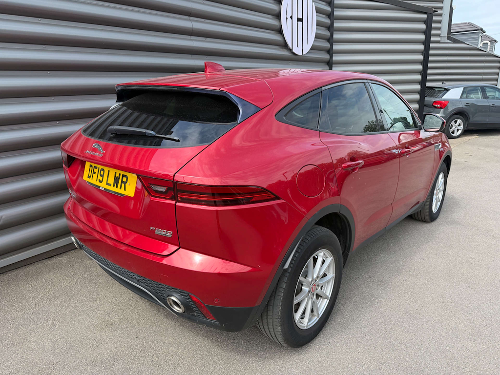 2019 Jaguar E-PACE — image 7