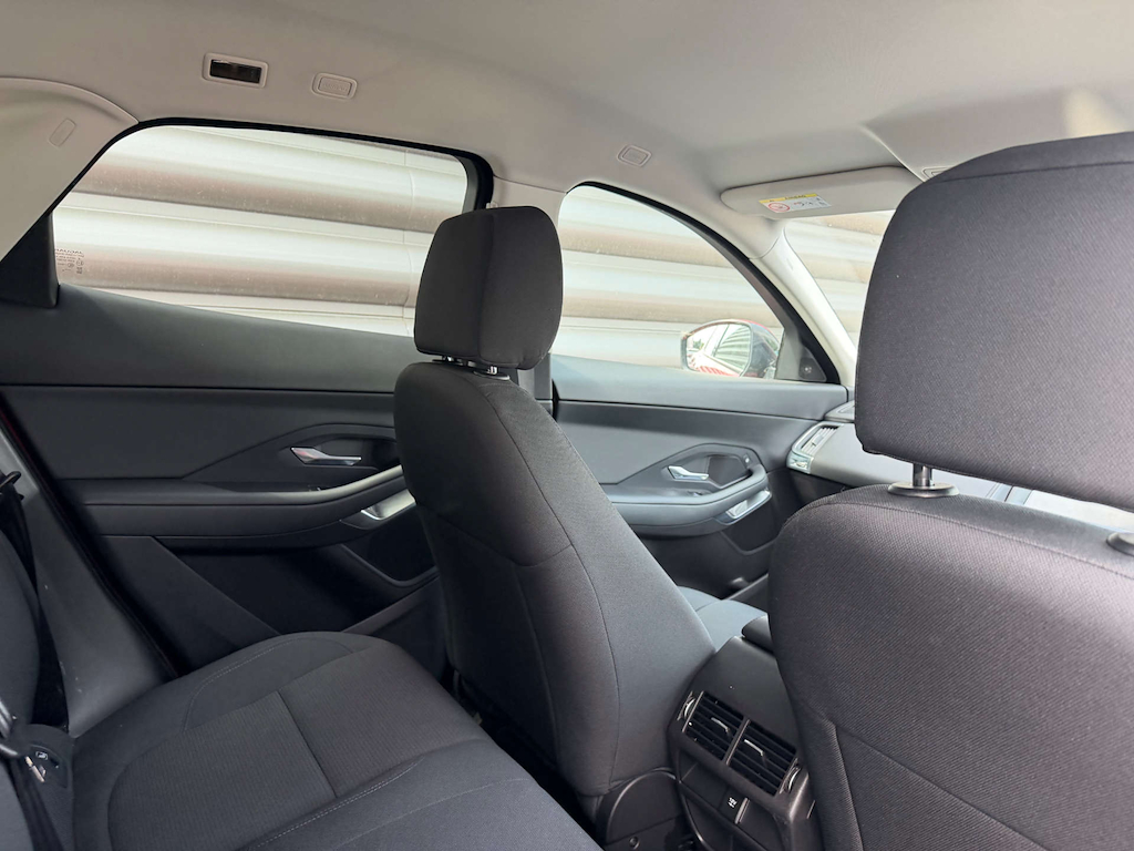 2019 Jaguar E-PACE — image 13