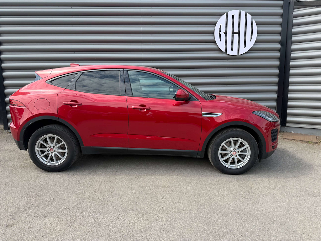 2019 Jaguar E-PACE — image 2