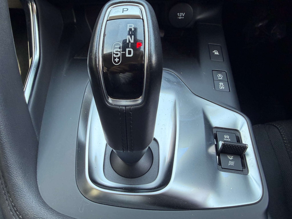 2019 Jaguar E-PACE — image 17