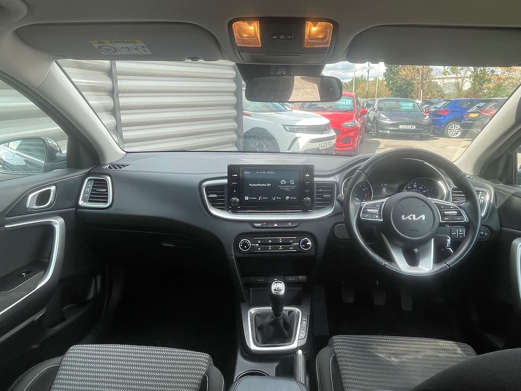 2022 Kia Ceed — image 30