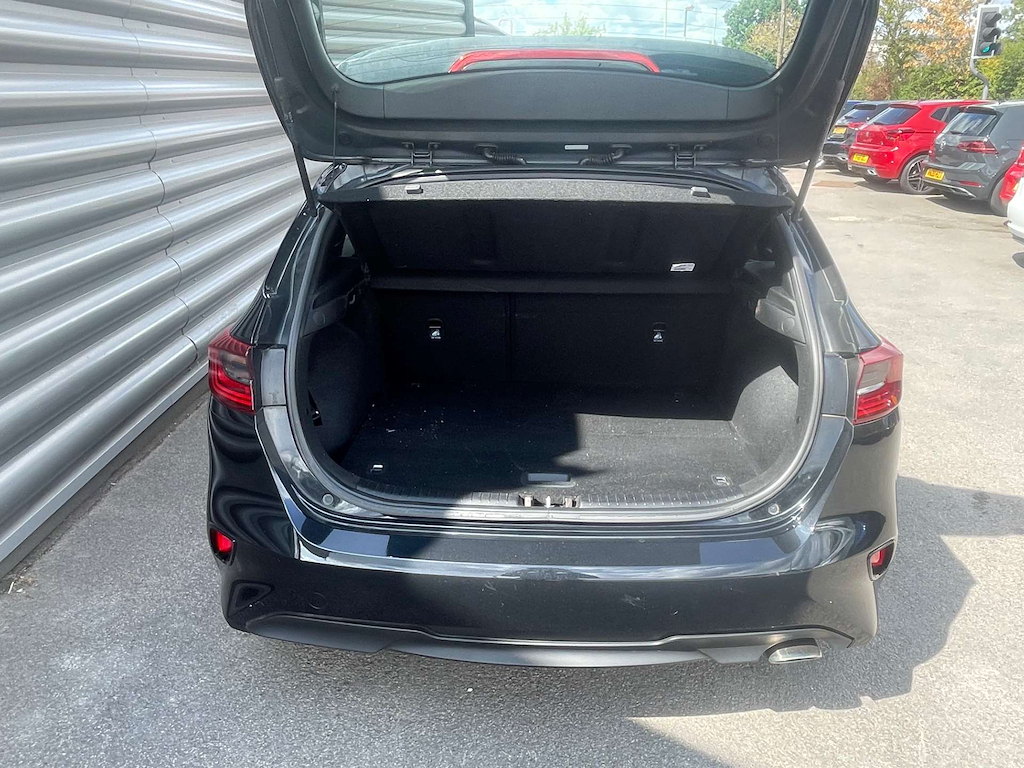 2022 Kia Ceed — image 13