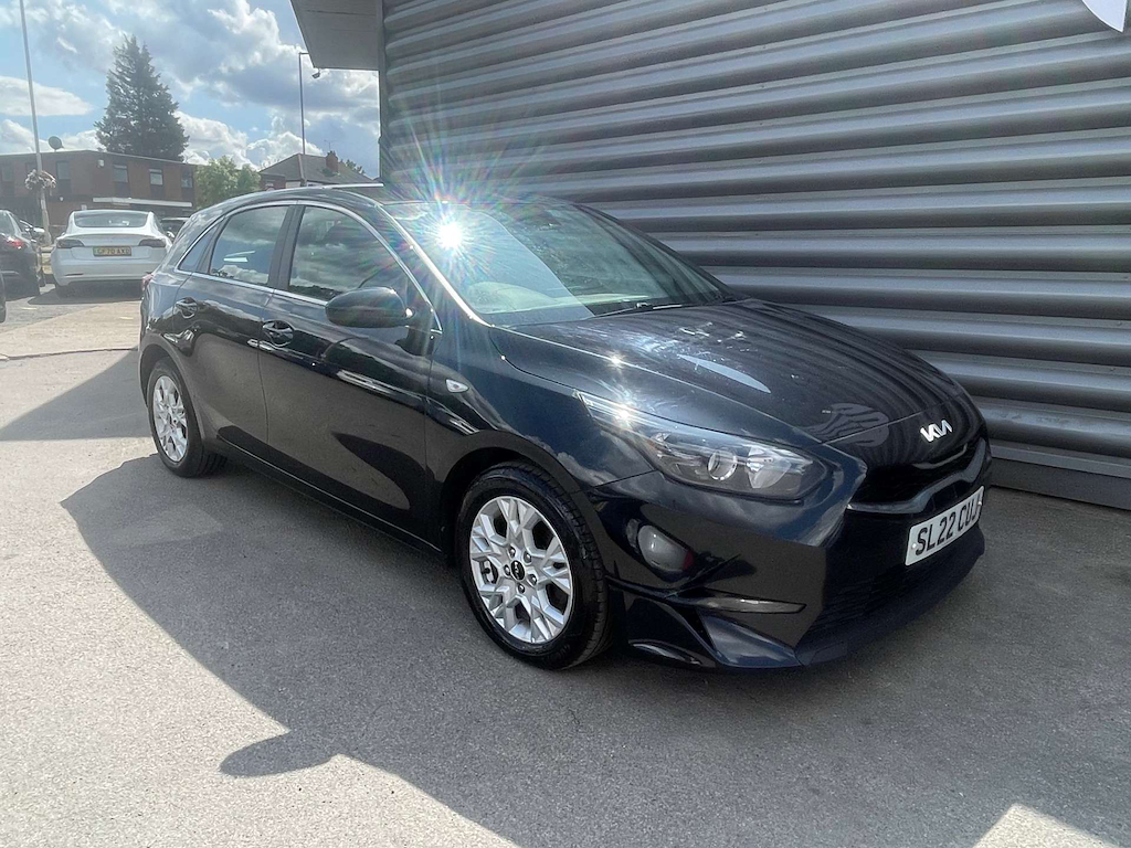 2022 Kia Ceed — image 18