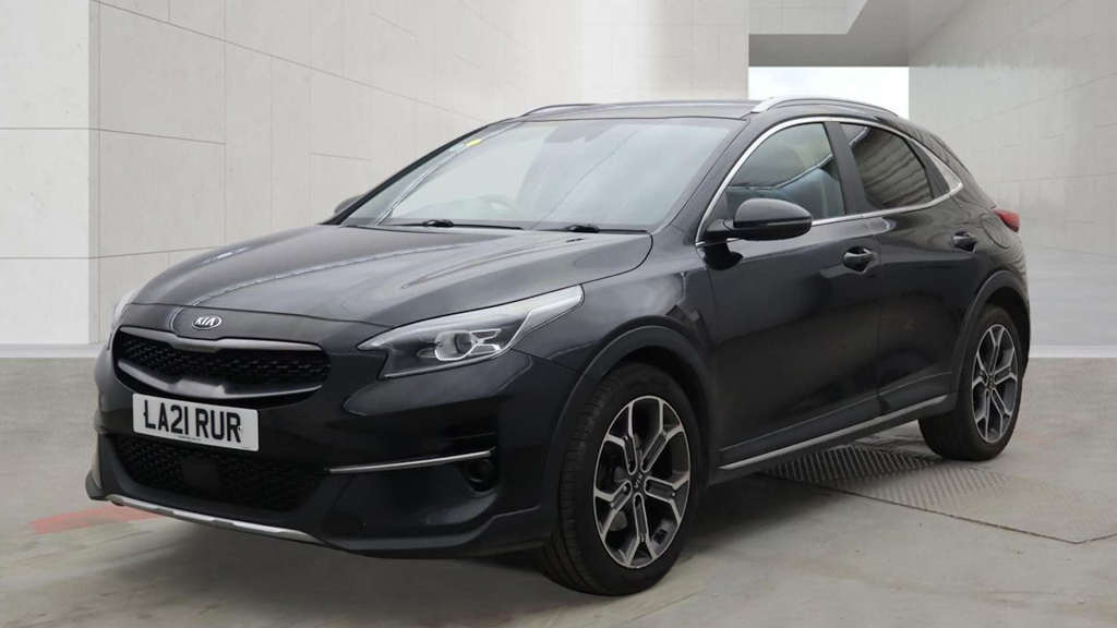 2021 Kia XCeed — image 2