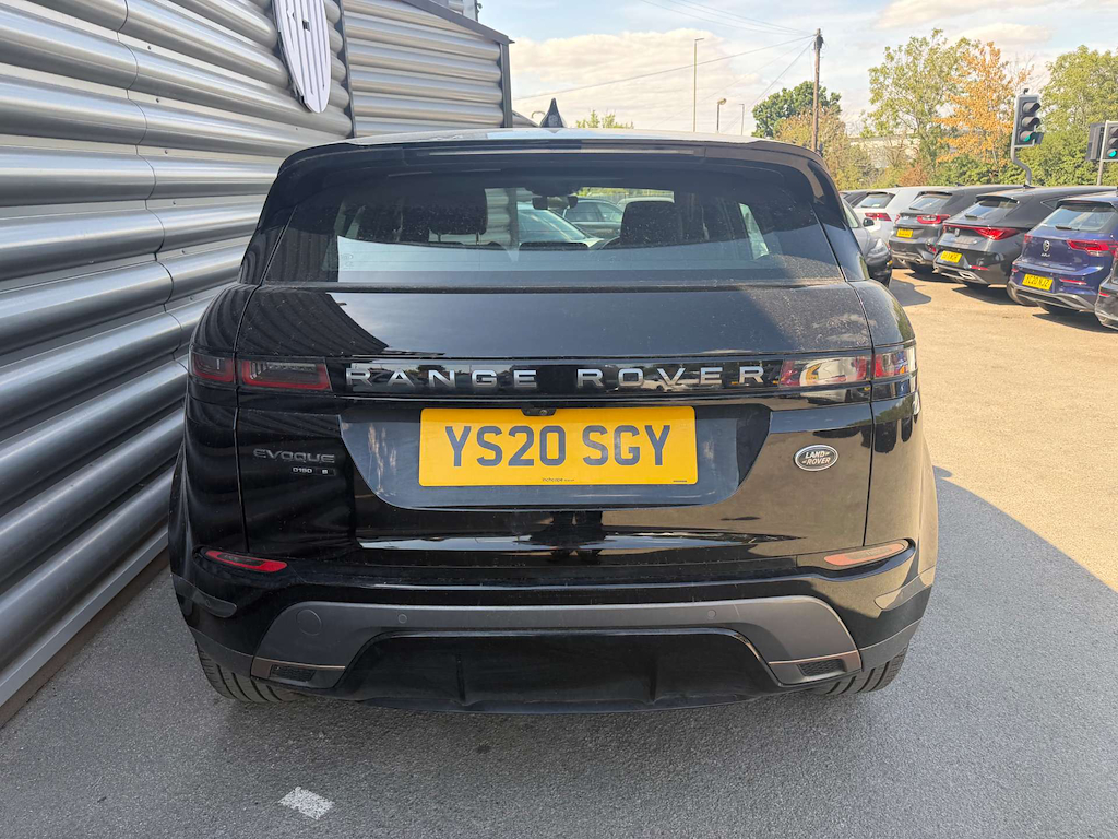 2020 Land Rover Range Rover — image 5