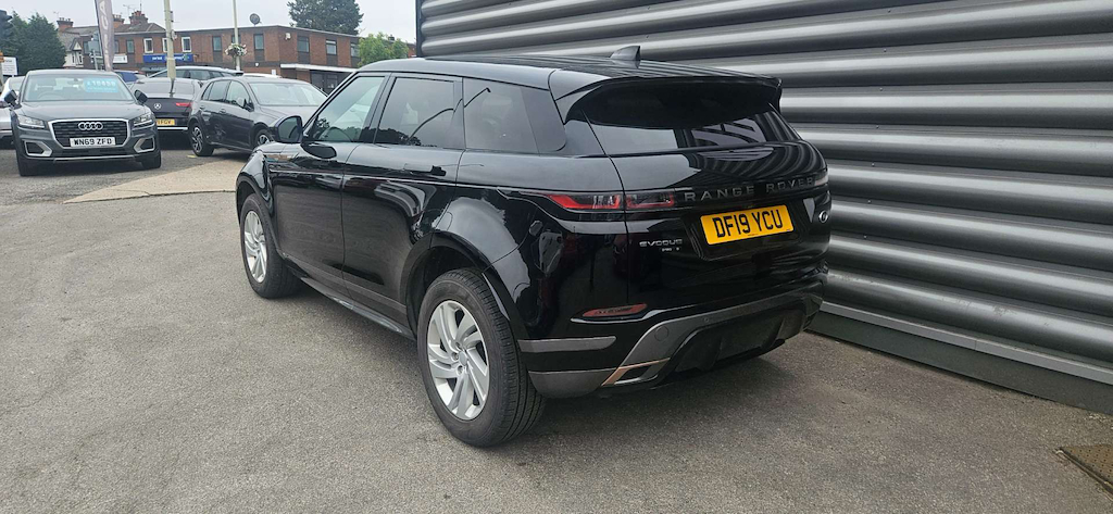 2019 Land Rover Range Rover — image 8