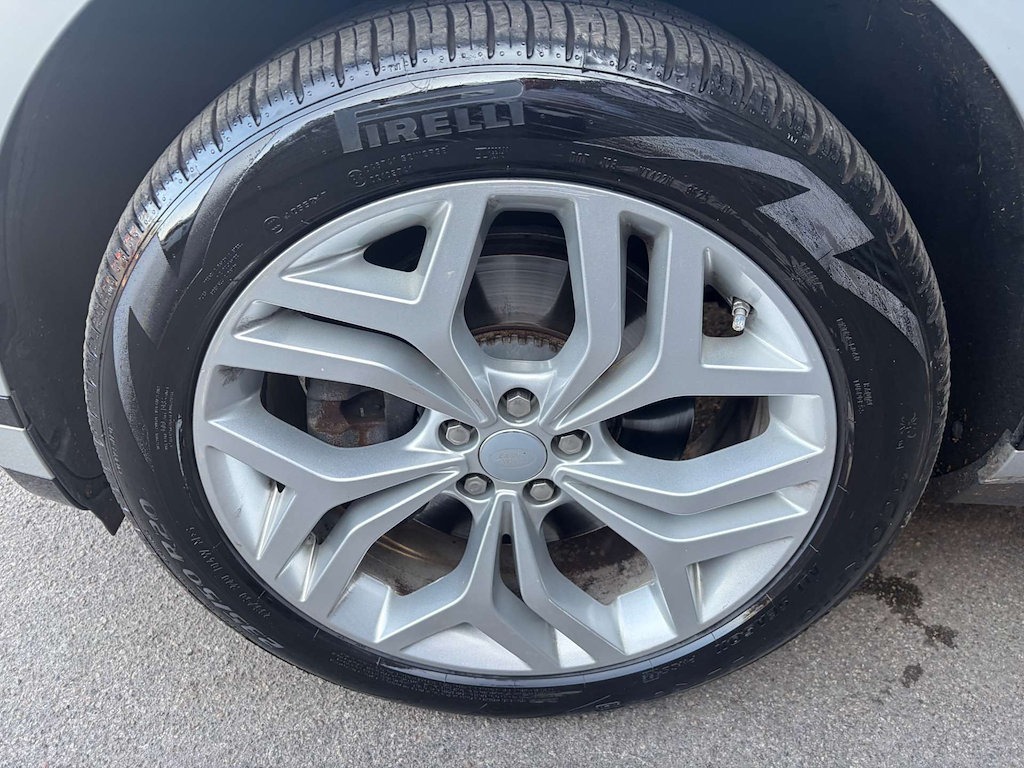 2019 Land Rover Range Rover — image 12