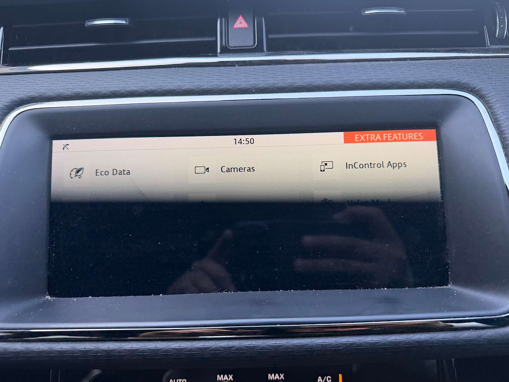 2020 Land Rover Range Rover — image 9