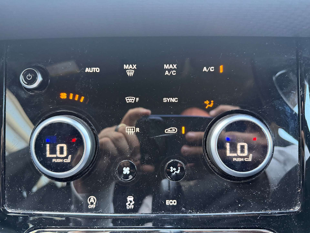 2020 Land Rover Range Rover — image 11