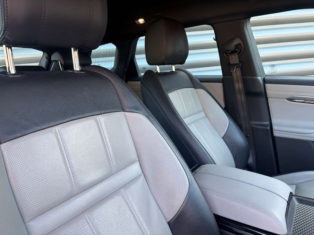 2019 Land Rover Range Rover — image 15