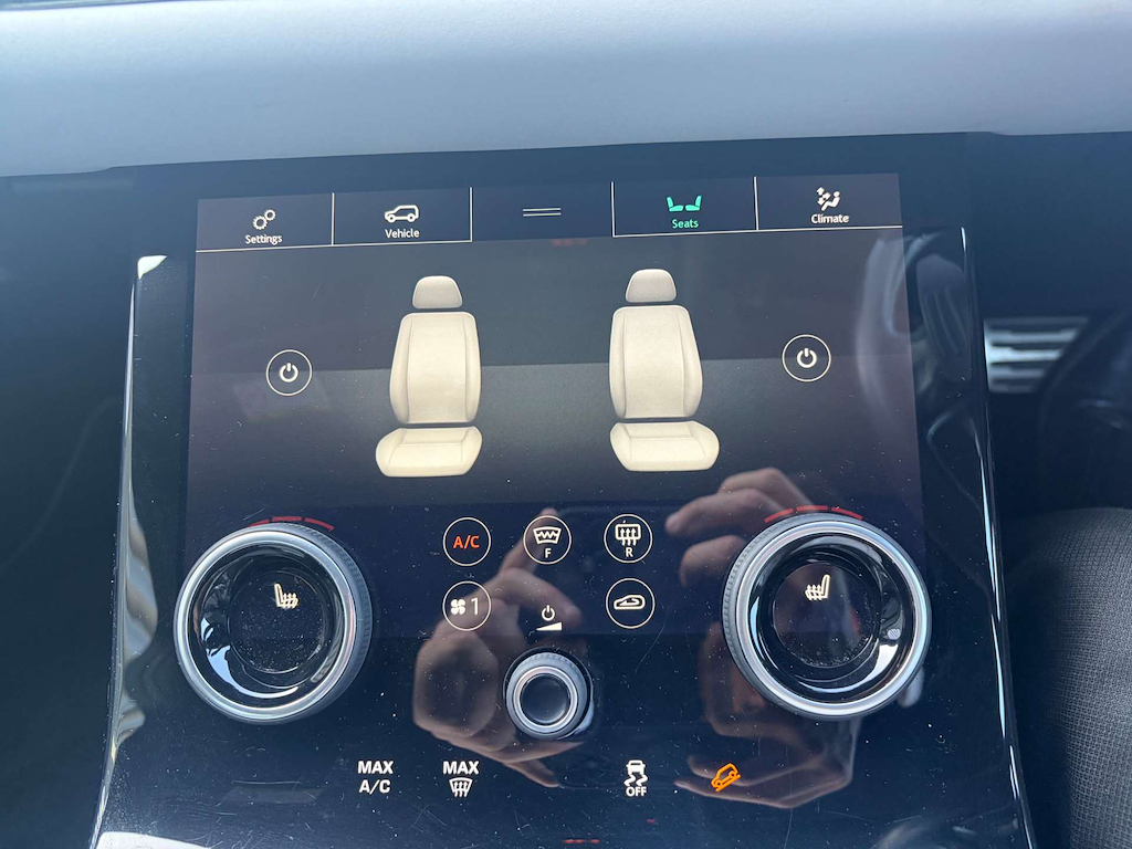 2019 Land Rover Range Rover — image 35