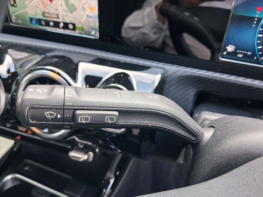 2019 Mercedes-Benz A180 — image 16