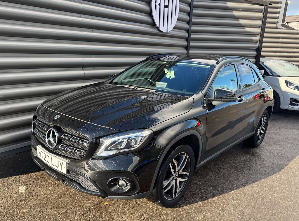 2020 Mercedes-Benz GLA180 — image 9