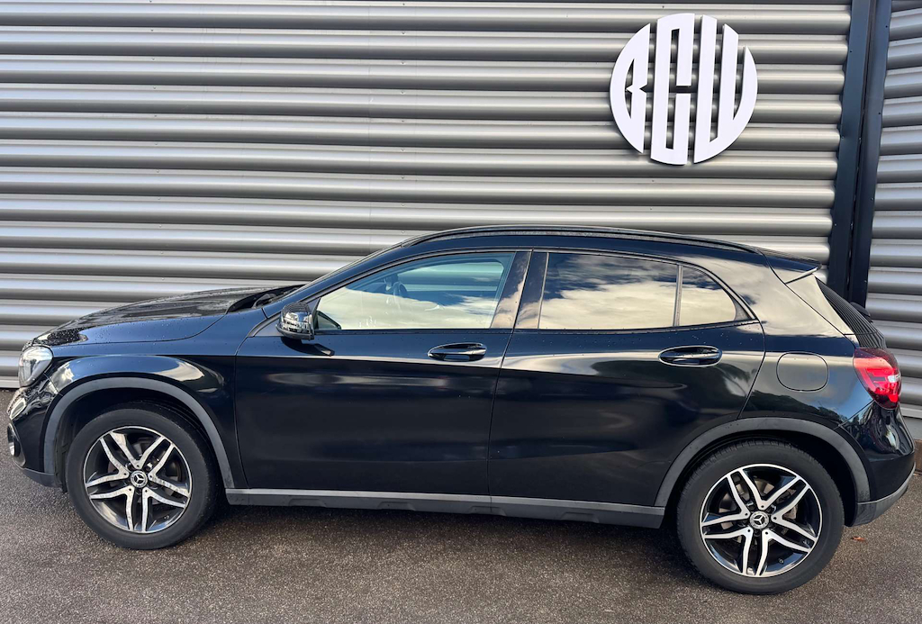 2020 Mercedes-Benz GLA180 — image 8