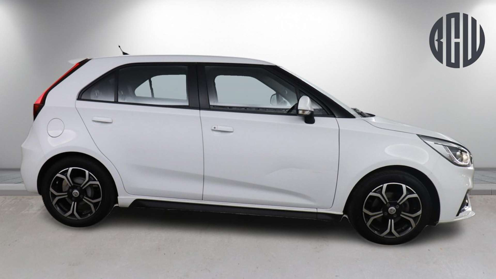 2022 MG MG3 — image 6