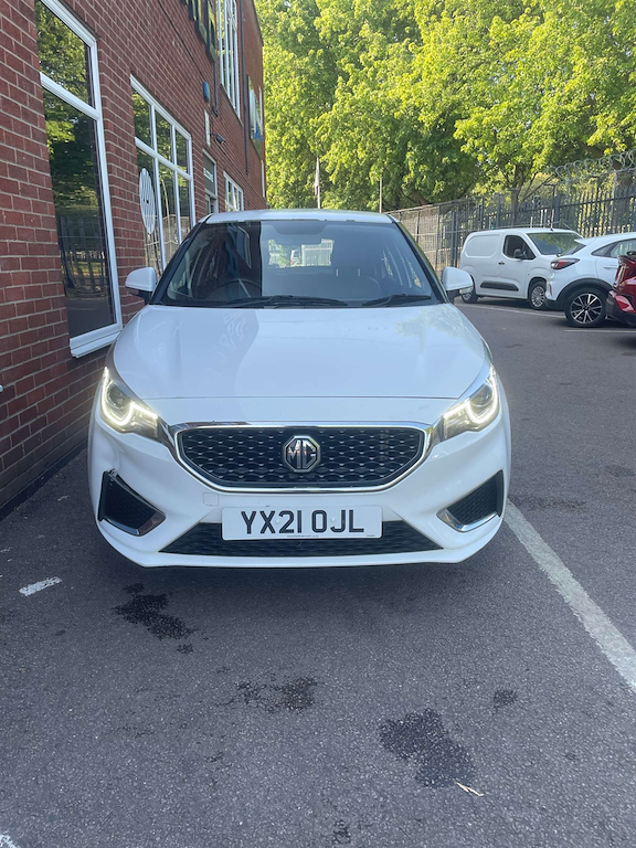 2021 MG MG3 — image 8
