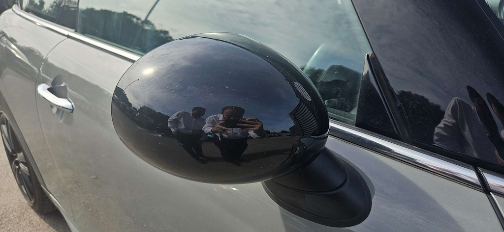 2019 MINI Hatch — image 19