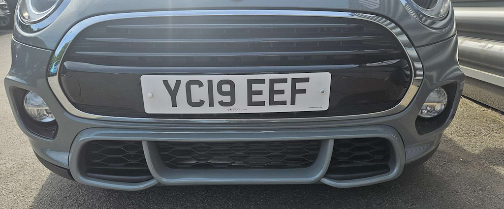 2019 MINI Hatch — image 10