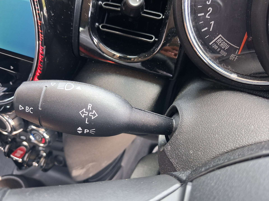 2022 MINI Hatch — image 20