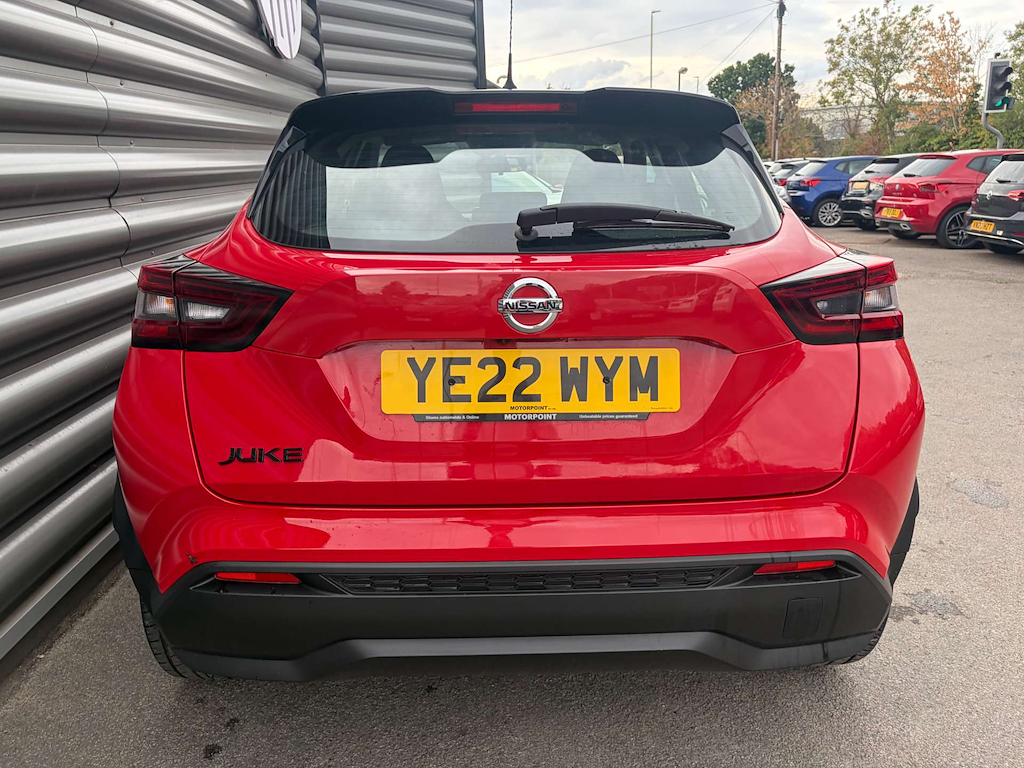 2022 Nissan Juke — image 9