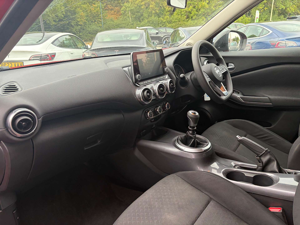 2022 Nissan Juke — image 16