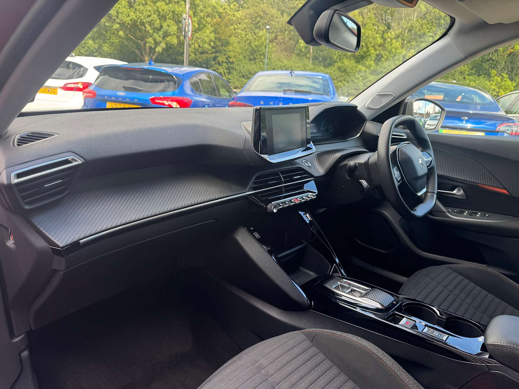2022 Peugeot 2008 — image 36
