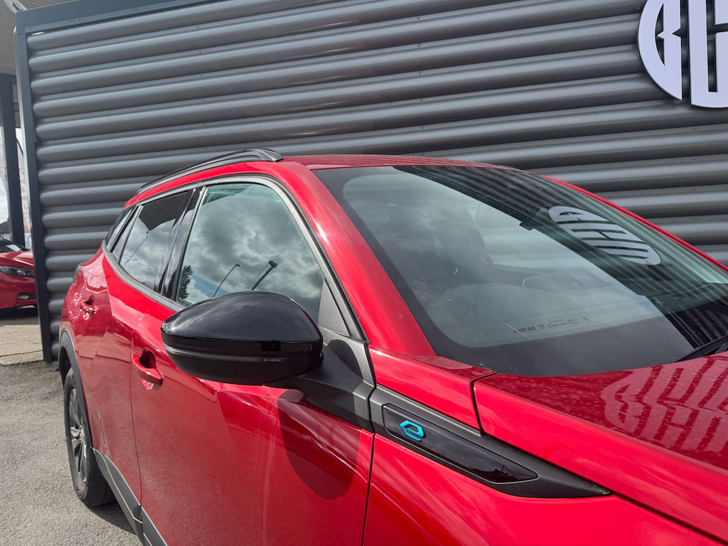 2022 Peugeot 2008 — image 9