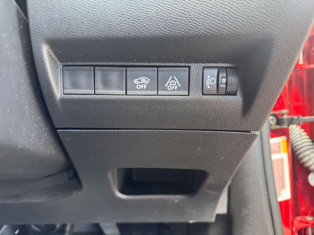 2022 Peugeot 2008 — image 29