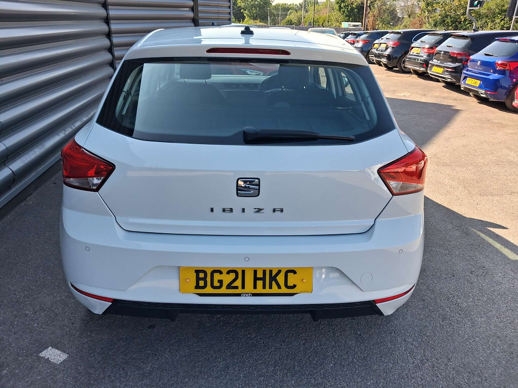 2021 SEAT Ibiza — image 5