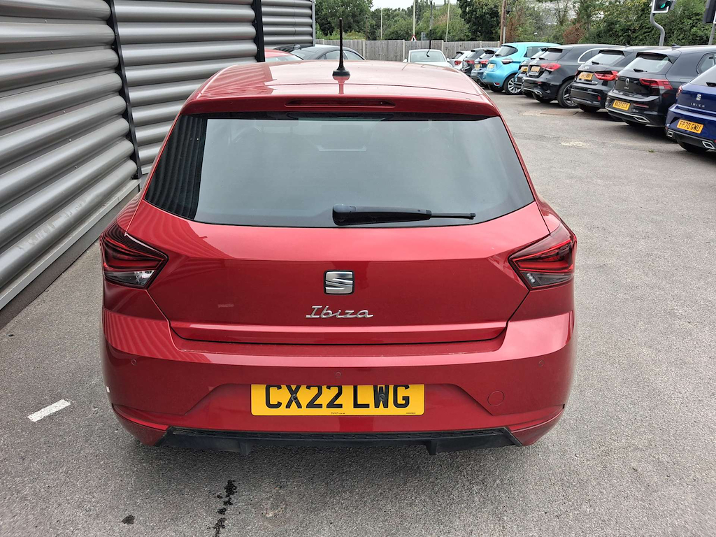 2022 SEAT Ibiza — image 7