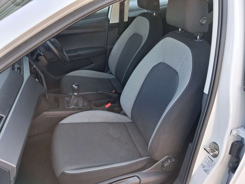 2021 SEAT Ibiza — image 33