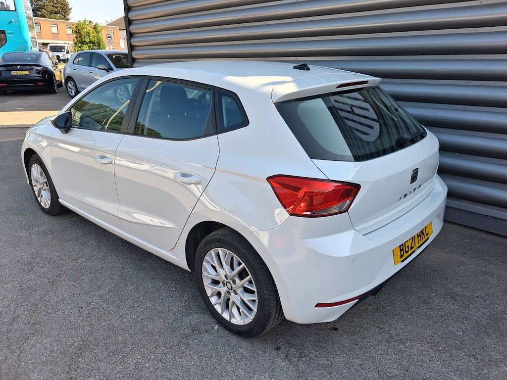 2021 SEAT Ibiza — image 7