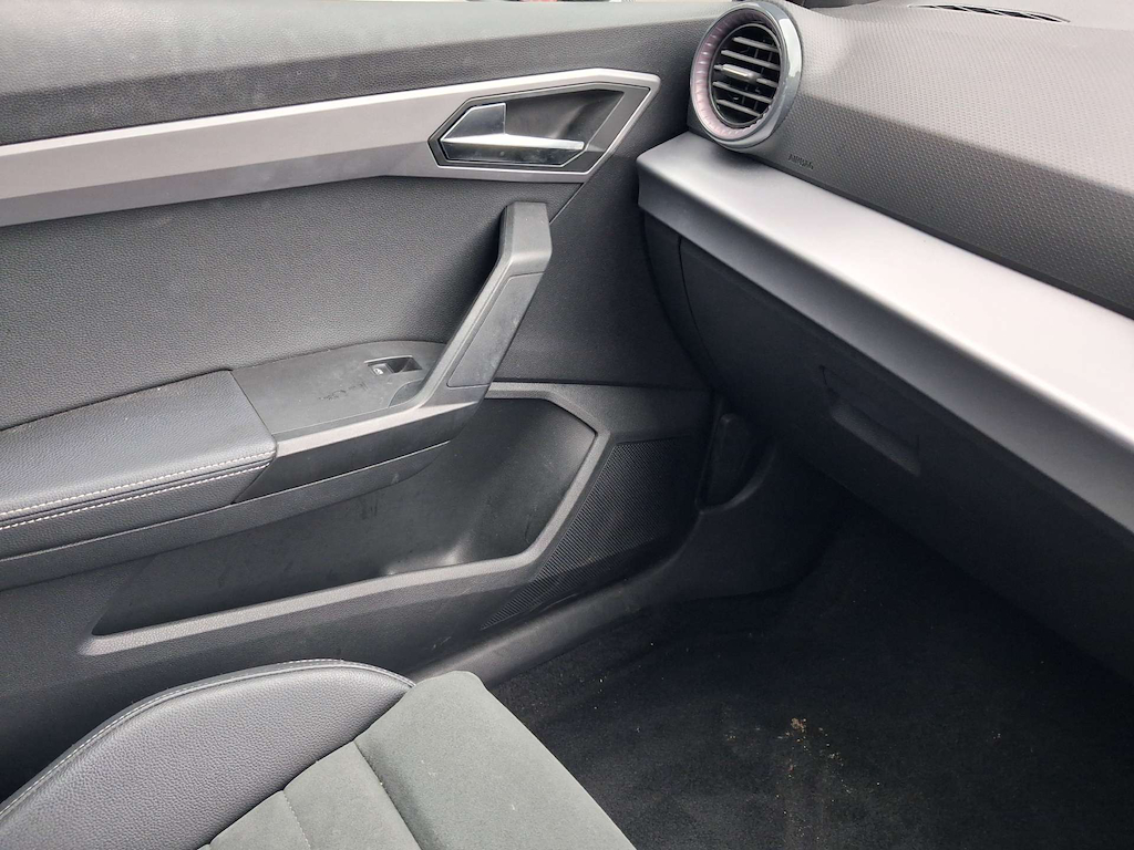 2022 SEAT Ibiza — image 29