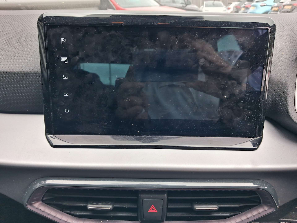 2022 SEAT Ibiza — image 33