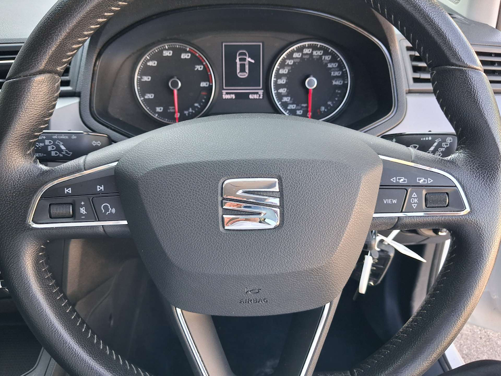 2021 SEAT Ibiza — image 40