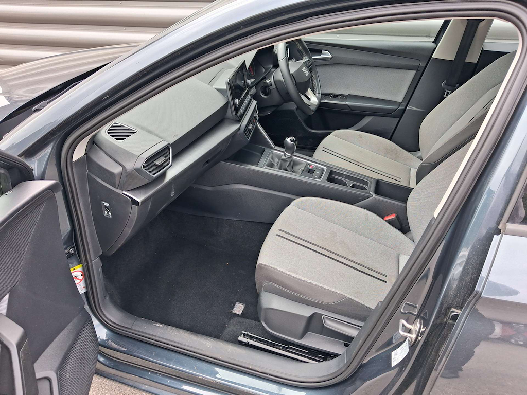 2022 SEAT Leon — image 18