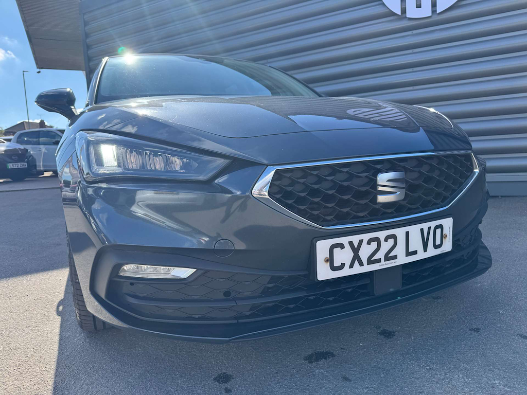 2022 SEAT Leon — image 11