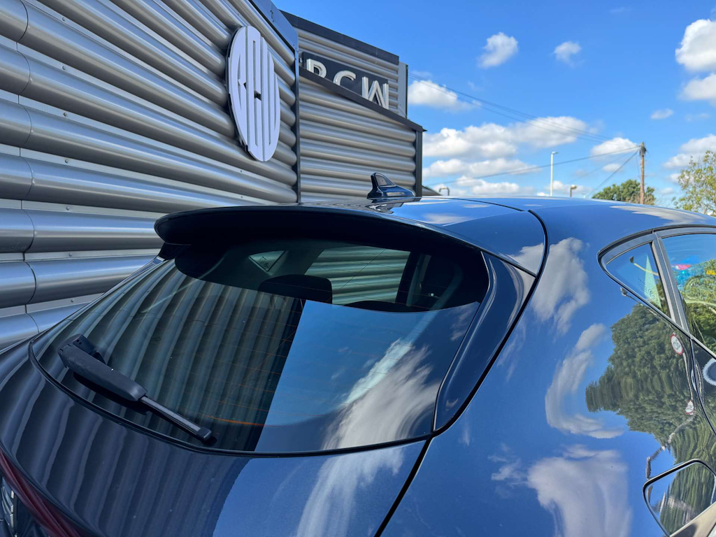 2022 SEAT Leon — image 13