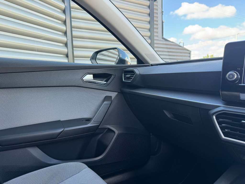 2022 SEAT Leon — image 30