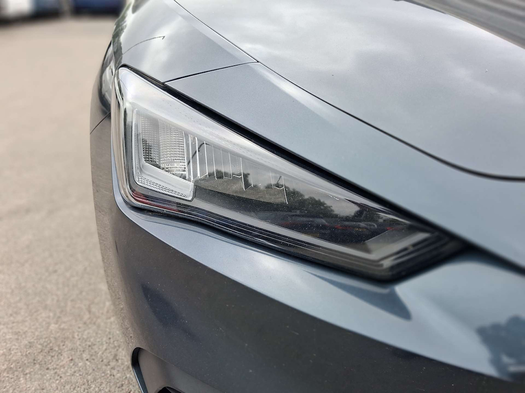 2022 SEAT Leon — image 10