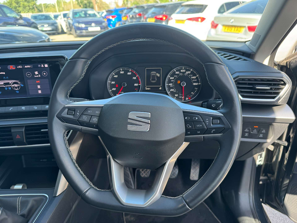 2022 SEAT Leon — image 19